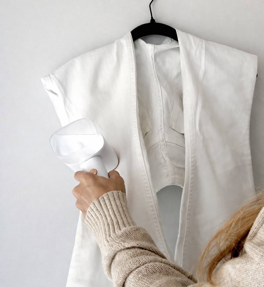 ZapSteam™ Travel Steamer